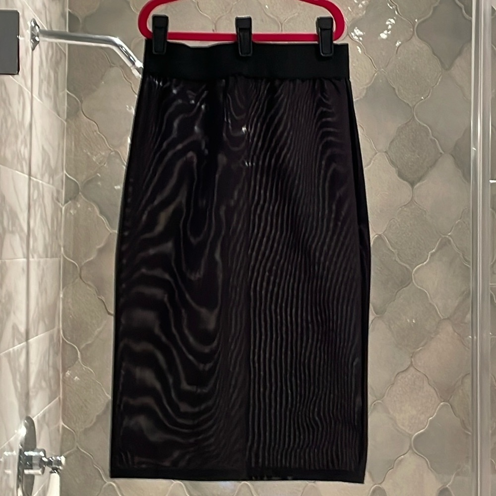 Versatile Fashions Power Mesh Pencil Skirt Size S​​​